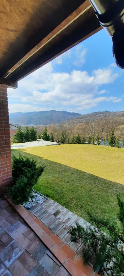 Вилла View Cozia Кэлимэнешти Экстерьер фото